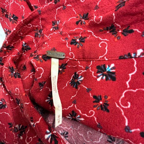 Free People Womens Debby Dot Romper Size Medium Red Floral Short Sleeve Casual - Picture 3 of 9